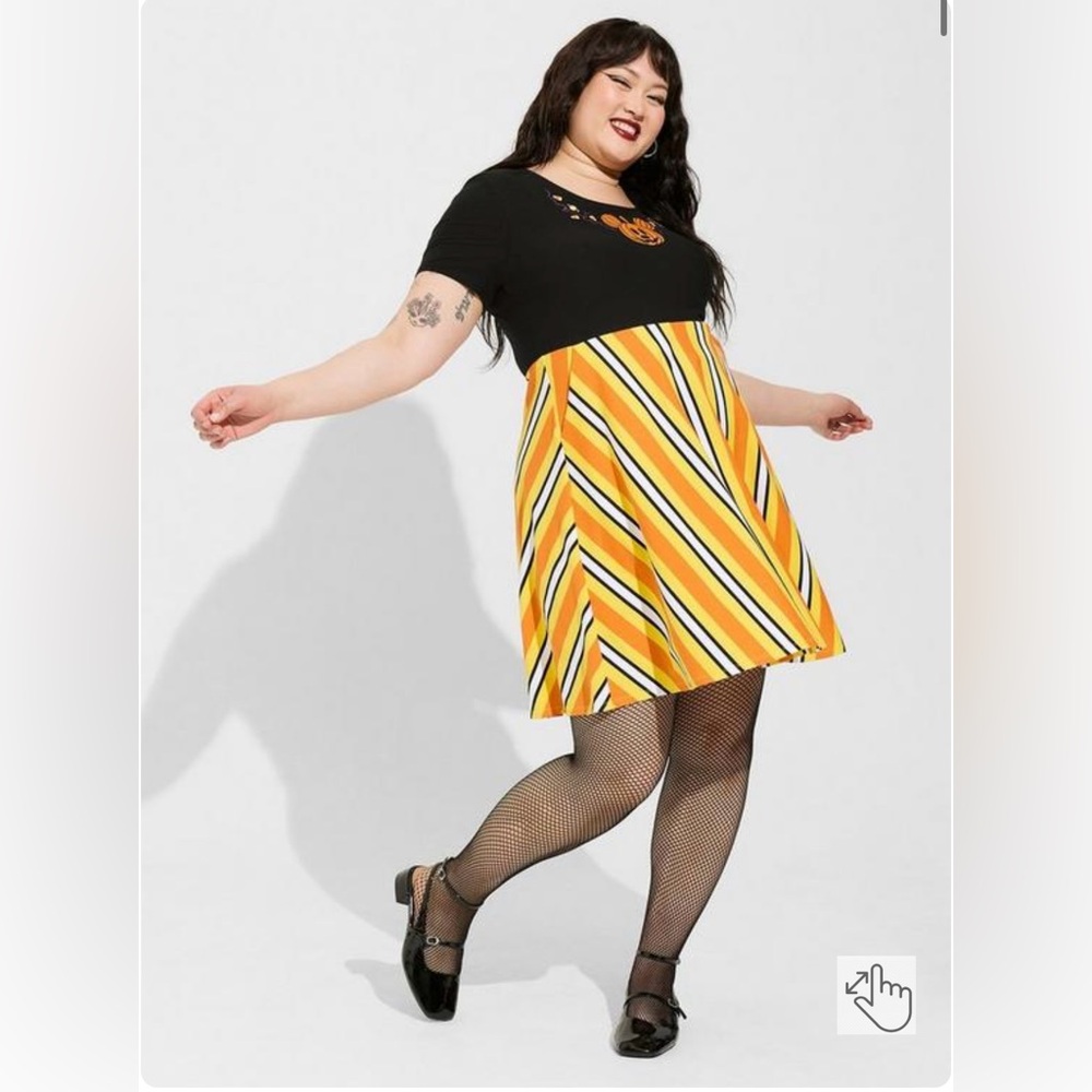 TORRID FOXY DRESS - DISNEY MICKEY MOUSE PUMPKIN CANDY HALLOWEEN PLUS SIZE